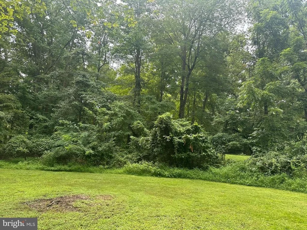 Unit for sale at EDGEMONT STREET, EDGEWATER, MD 21037