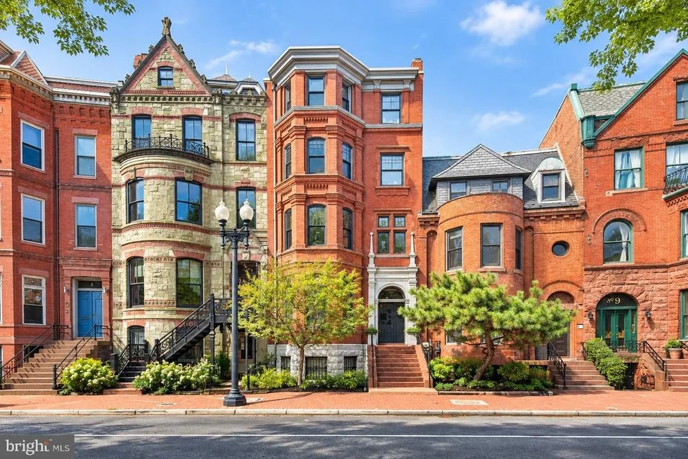 7 Logan Circle Northwest