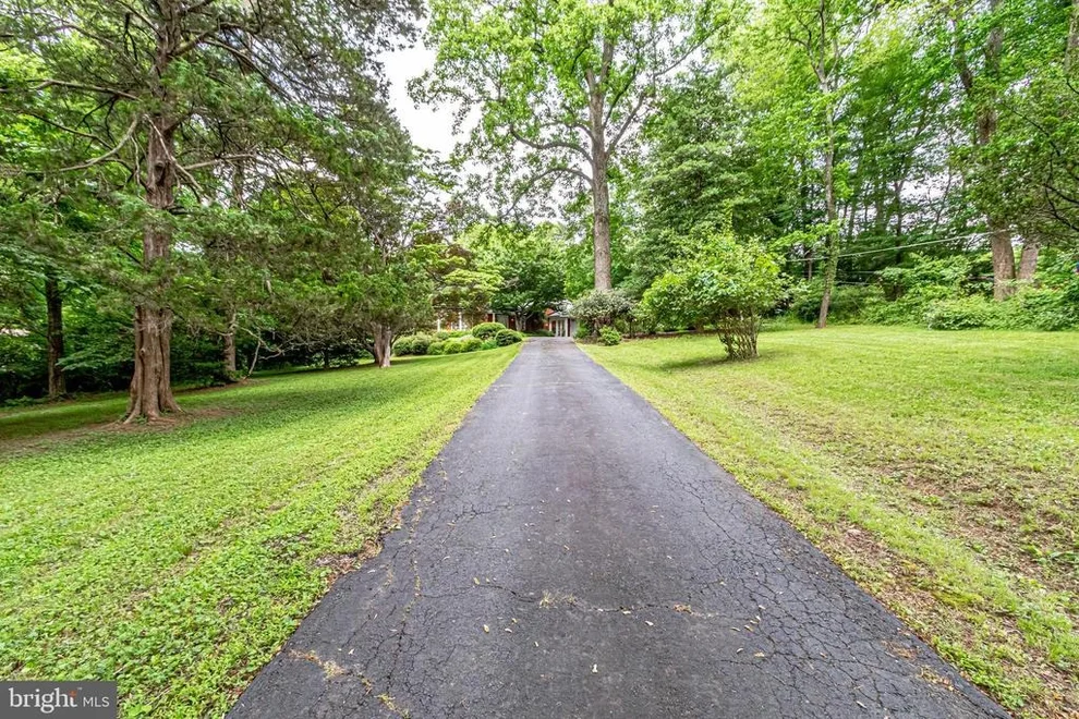 Unit for sale at 1343 SCOTTS RUN ROAD, MCLEAN, VA 22102