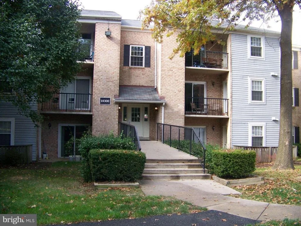 Unit for sale at 18300 STREAMSIDE DRIVE, GAITHERSBURG, MD 20879