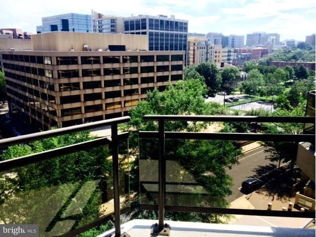 Unit for sale at 1530 KEY BOULEVARD, ARLINGTON, VA 22209