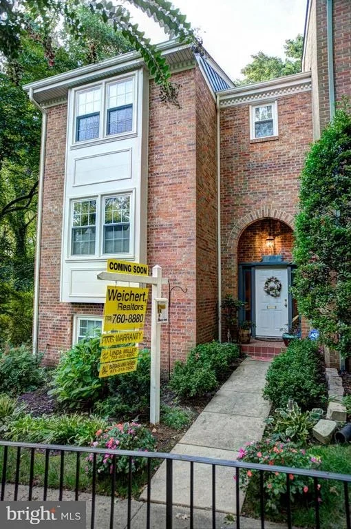 Unit for sale at 6608 MIDHILL PLACE, FALLS CHURCH, VA 22043