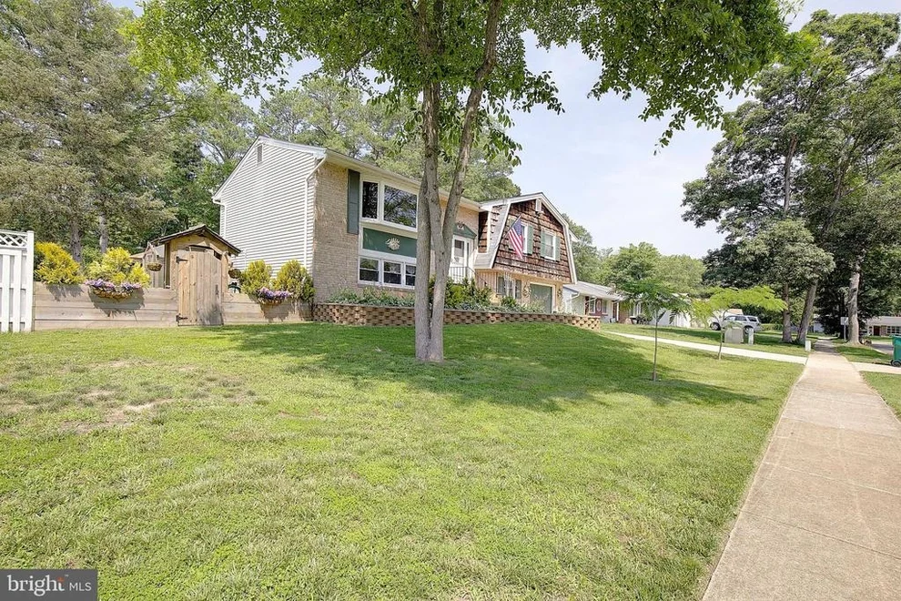 Unit for sale at 2902 SANDWICH DRIVE, WALDORF, MD 20601