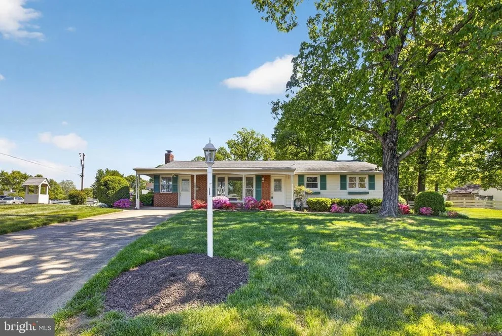 Unit for sale at 6824 CONSTANCE DRIVE, SPRINGFIELD, VA 22150
