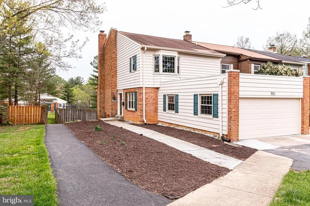 Unit for sale at 715 SW HUNTER COURT SW, VIENNA, VA 22180