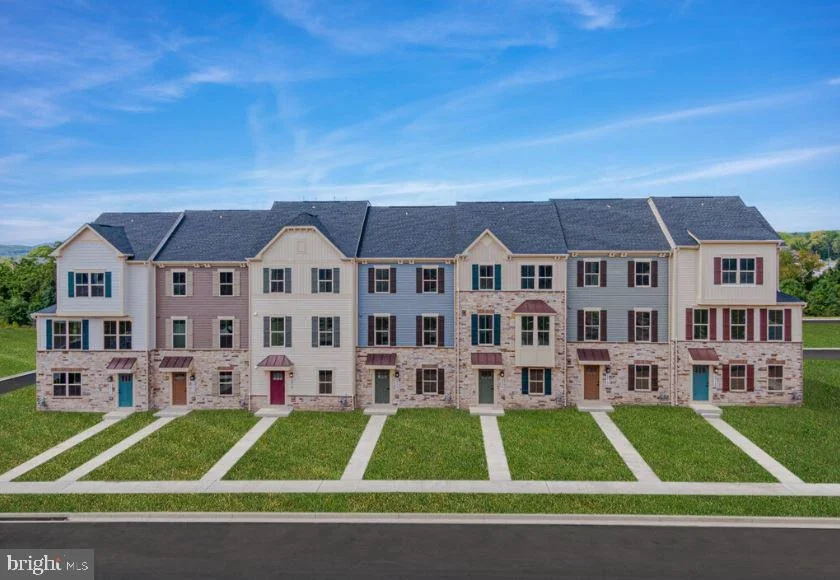Unit for sale at 5902 GARDEN WALK DRIVE, FREDERICK, MD 21703