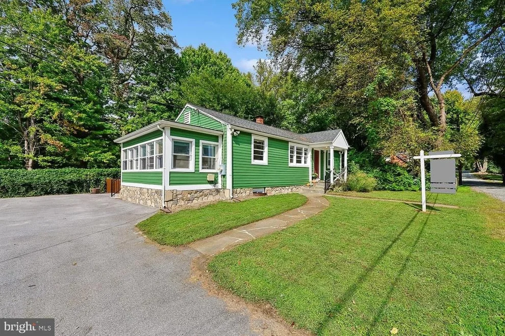Unit for sale at 8810 HAWKINS LANE, CHEVY CHASE, MD 20815