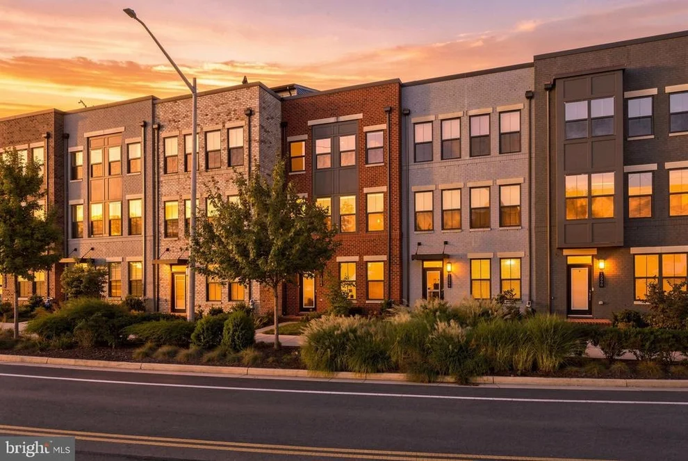 Unit for sale at 12994 HATTONTOWN SQUARE, HERNDON, VA 20171