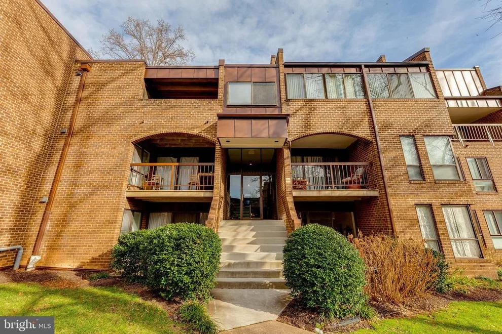 Unit for sale at 11224 CHESTNUT GROVE SQUARE, RESTON, VA 20190