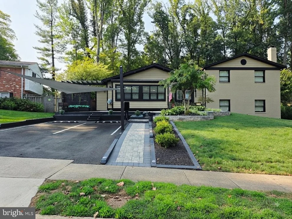 Unit for sale at 8927 ORANGE HUNT LANE, ANNANDALE, VA 22003