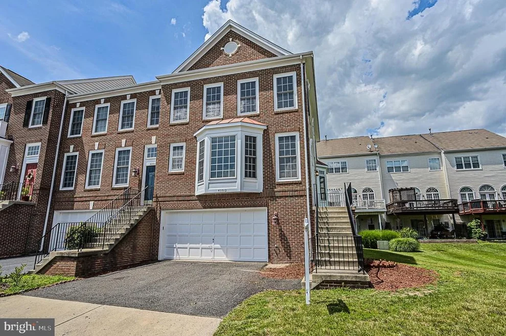 Unit for sale at 43512 GABRIEL SQUARE, CHANTILLY, VA 20152