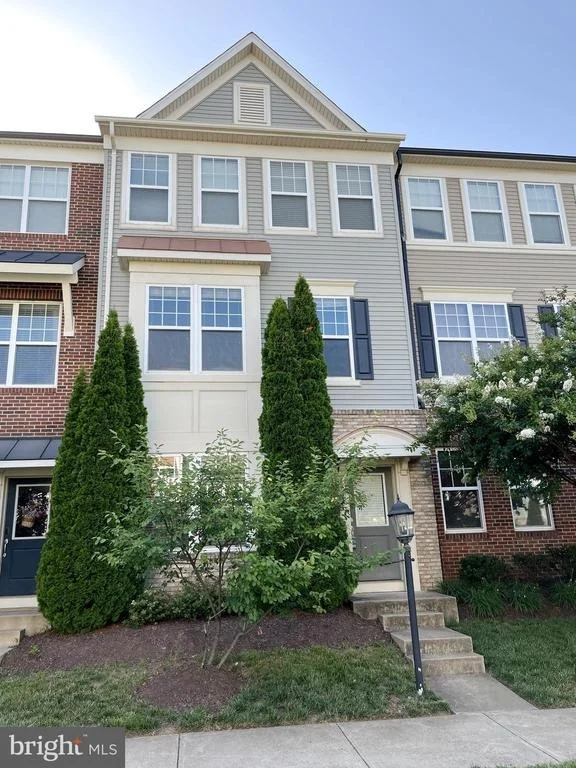 Unit for sale at 44035 PEIROSA TERRACE, CHANTILLY, VA 20152