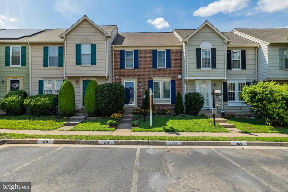 Unit for sale at 16950 POINT PLEASANT LANE, DUMFRIES, VA 22026