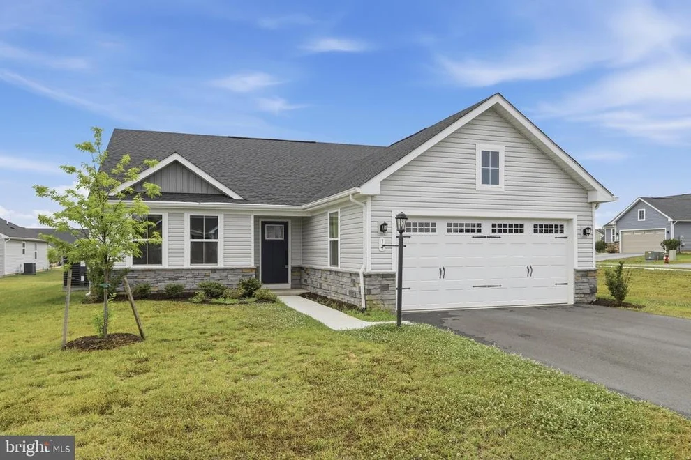 Unit for sale at 14 WYOMING WAY, HEDGESVILLE, WV 25427