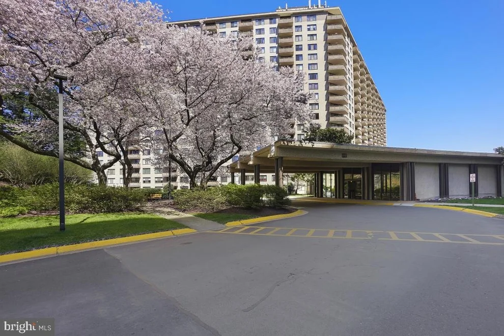 Unit for sale at 5225 POOKS HILL ROAD, BETHESDA, MD 20814