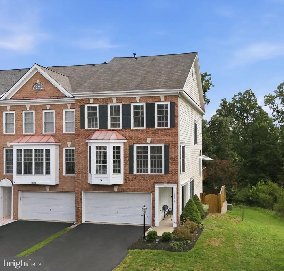 Unit for sale at 18430 MONTVIEW SQUARE, LEESBURG, VA 20176