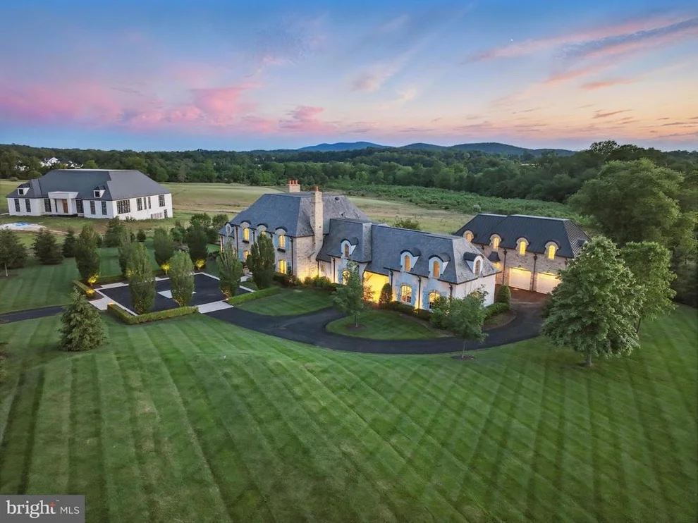Unit for sale at 22805 CREIGHTON FARMS DRIVE, LEESBURG, VA 20175