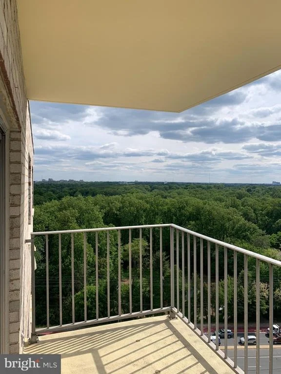 Unit for sale at 1111 W UNIVERSITY BOULEVARD W, SILVER SPRING, MD 20902