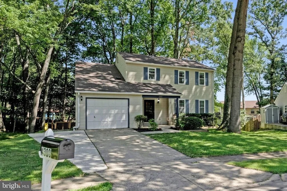 Unit for sale at 4300 TARTAN OAK COURT, FAIRFAX, VA 22032