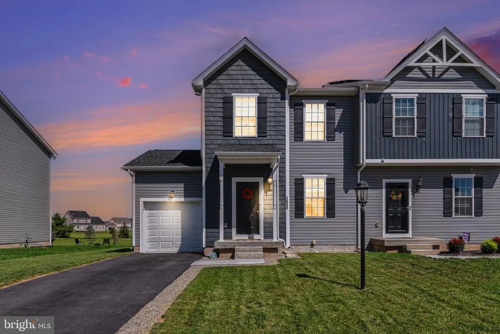 Unit for sale at 3611 FIELDSTONE DRIVE, DOVER, PA 17315