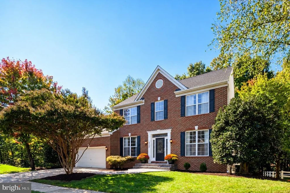 Unit for sale at 2402 SUMMERSHADE COURT, ODENTON, MD 21113