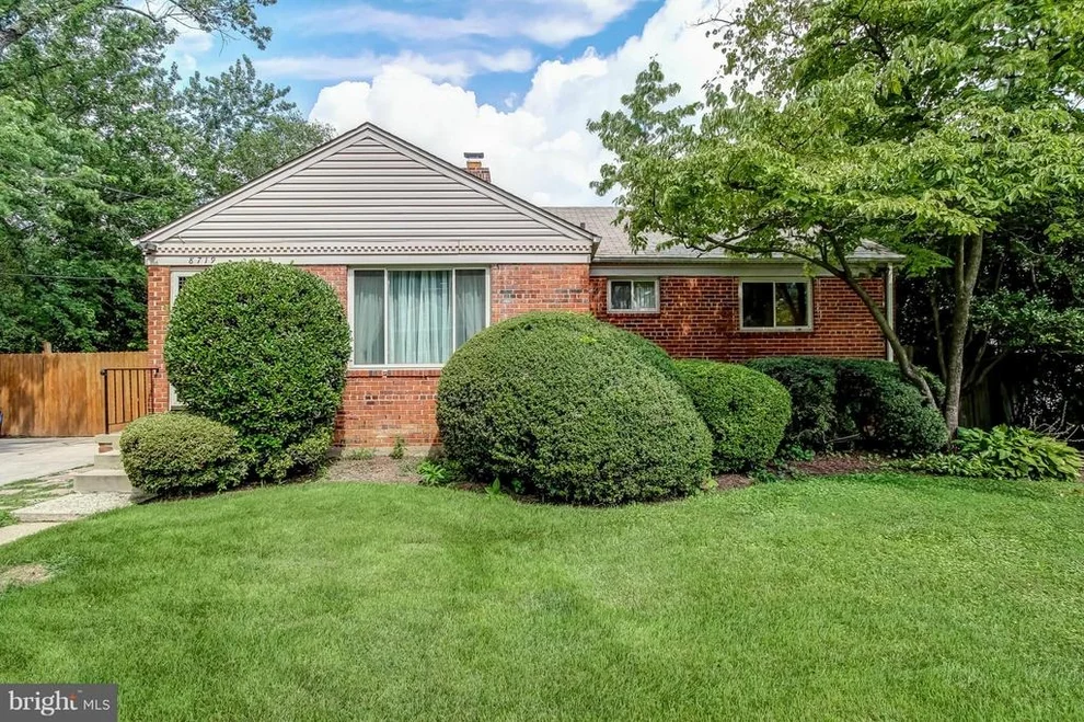 Unit for sale at 8719 LEONARD DRIVE, SILVER SPRING, MD 20910