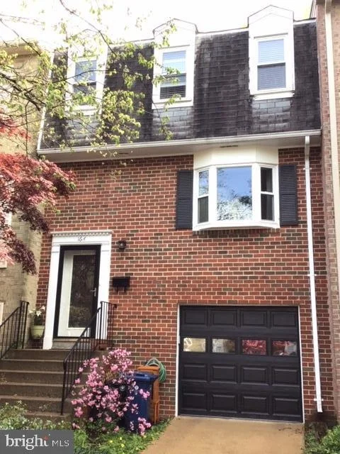 Unit for sale at 16 W CHAPMAN STREET, ALEXANDRIA, VA 22301