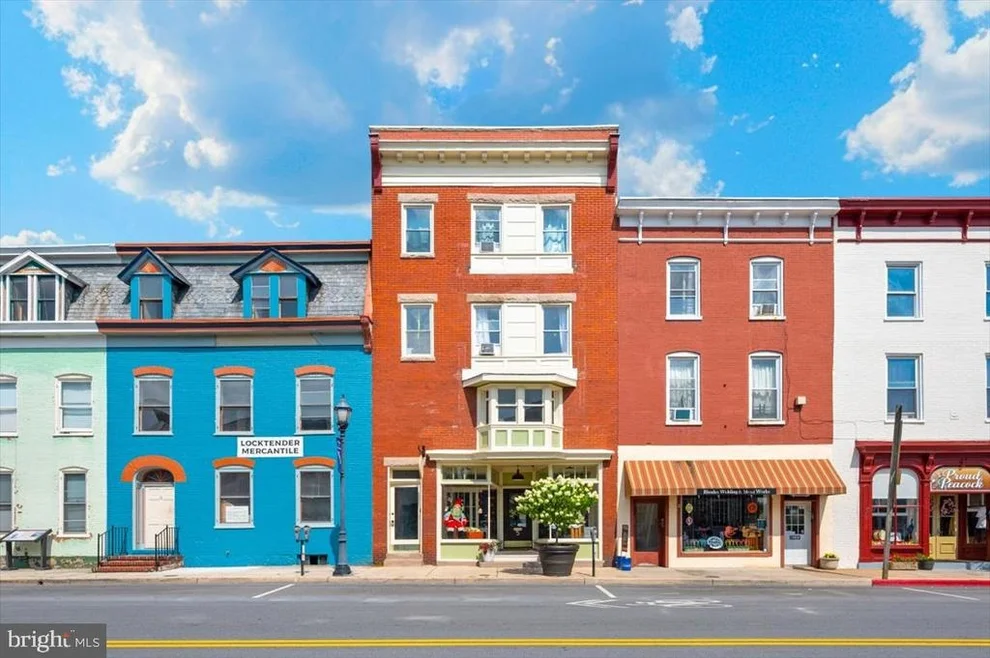 Unit for sale at 5 N CONOCOCHEAGUE STREET, WILLIAMSPORT, MD 21795