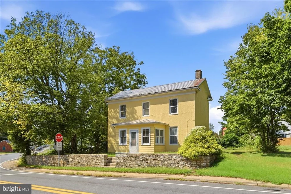 Unit for sale at 718 W WASHINGTON STREET, CHARLES TOWN, WV 25414