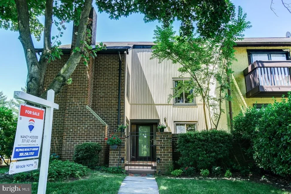 Unit for sale at 9600 SHADOW OAK DRIVE, MONTGOMERY VILLAGE, MD 20886