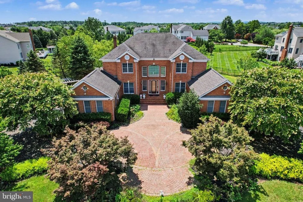Unit for sale at 22727 AIRMONT HUNT DRIVE, ASHBURN, VA 20148