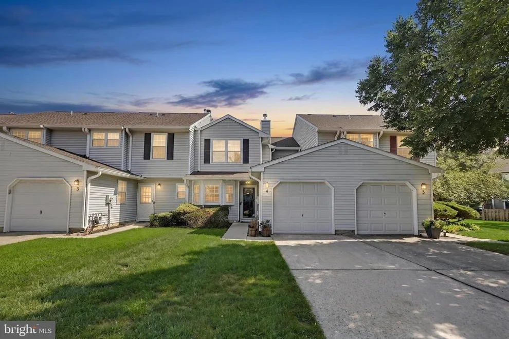 Unit for sale at 4 FAIRFAX COURT, BORDENTOWN, NJ 08505