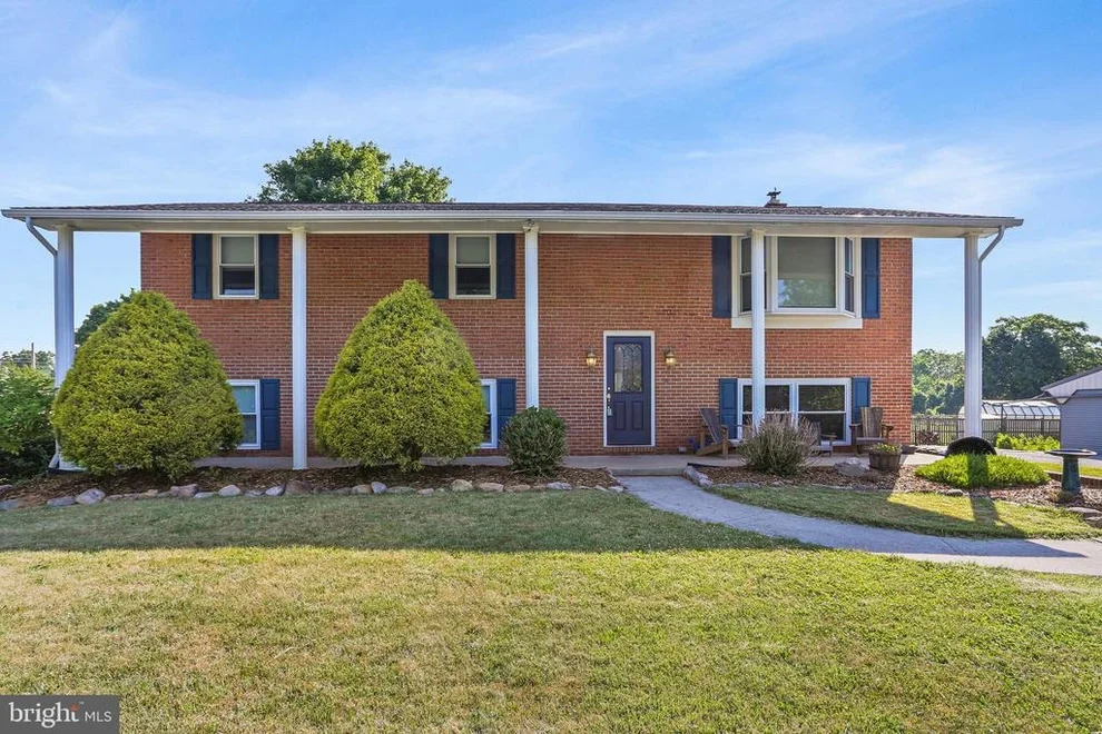 Unit for sale at 31 E MOSER ROAD, THURMONT, MD 21788