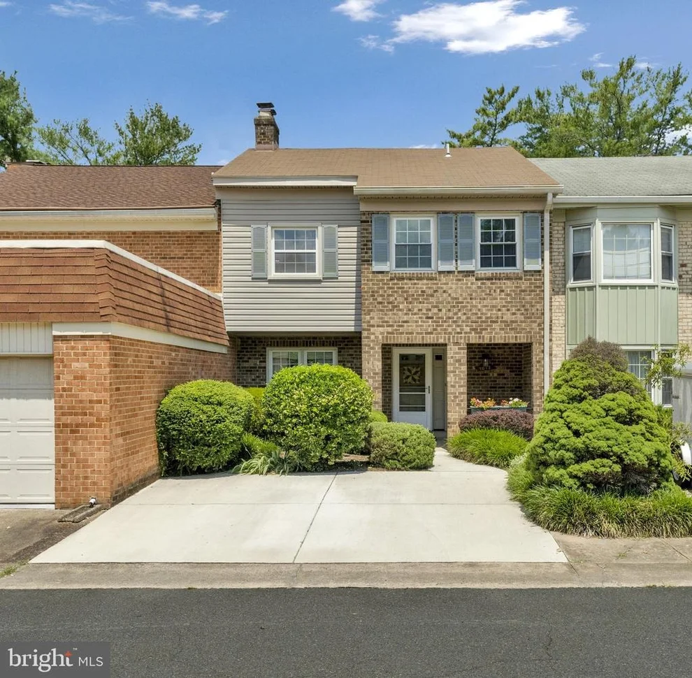 Unit for sale at 1013 MOOREFIELD HILL GROVE SW, VIENNA, VA 22180