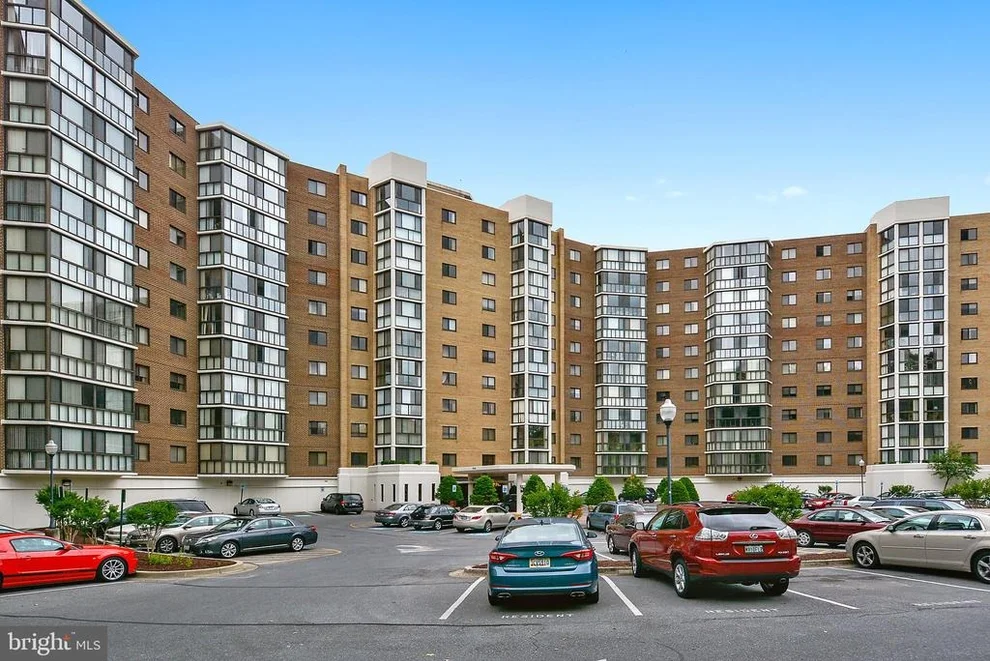 Unit for sale at 15100 INTERLACHEN DRIVE, SILVER SPRING, MD 20906
