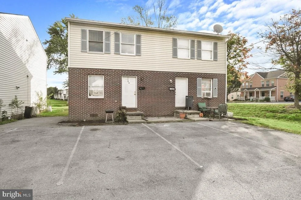 Unit for sale at 1135-1137 W WASHINGTON STREET, HAGERSTOWN, MD 21740