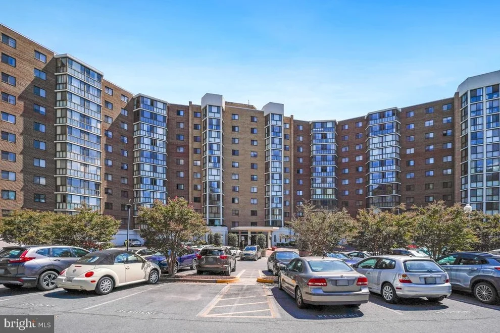 Unit for sale at 15100 INTERLACHEN DRIVE, SILVER SPRING, MD 20906