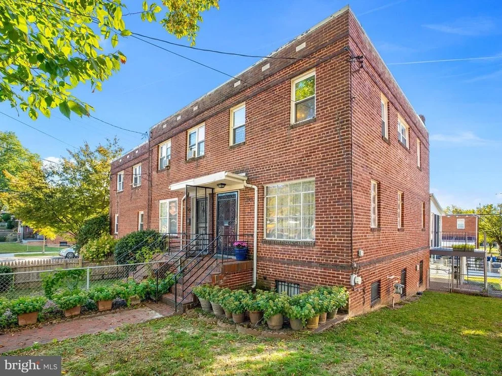 Unit for sale at 525 ONEIDA STREET NE, WASHINGTON, DC 20011