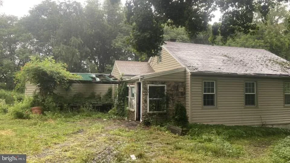 Unit for sale at 28940 RIDGE, MOUNT AIRY, MD 21771