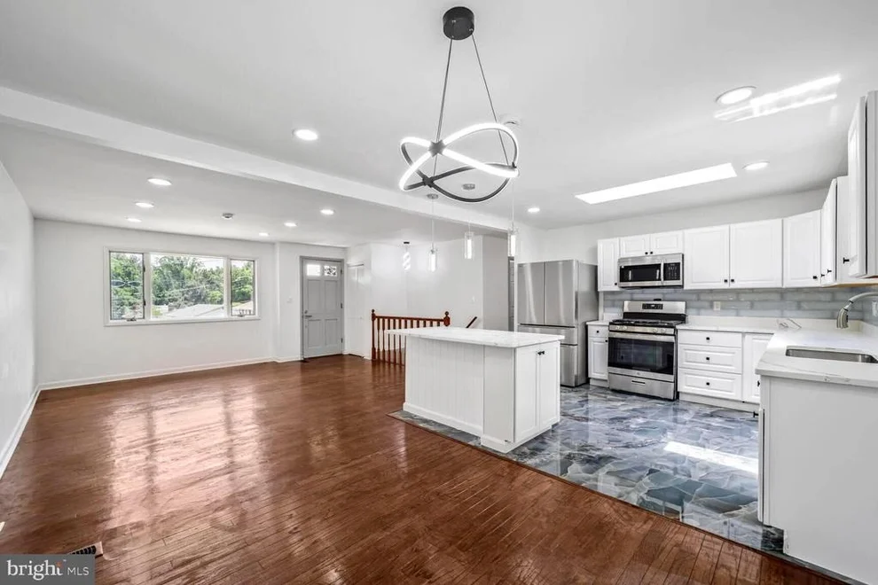 Unit for sale at 3000 FAIRHILL COURT, SUITLAND, MD 20746