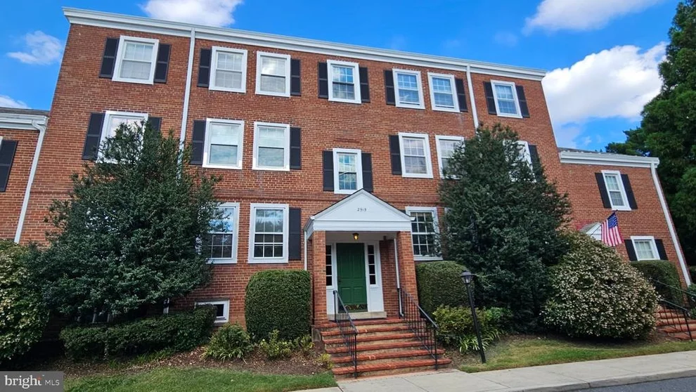 Unit for sale at 2919 S BUCHANAN STREET S, ARLINGTON, VA 22206