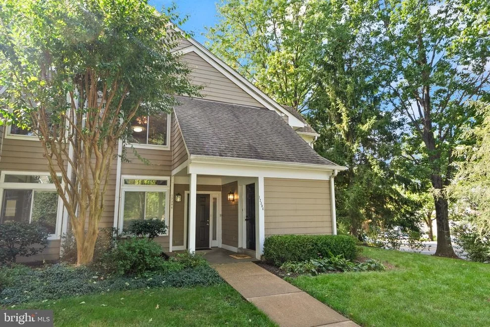 Unit for sale at 12306 FORT BUFFALO CIRCLE, FAIRFAX, VA 22033