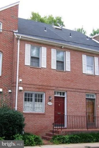 Unit for sale at 205 PAYNE STREET S, ALEXANDRIA, VA 22314