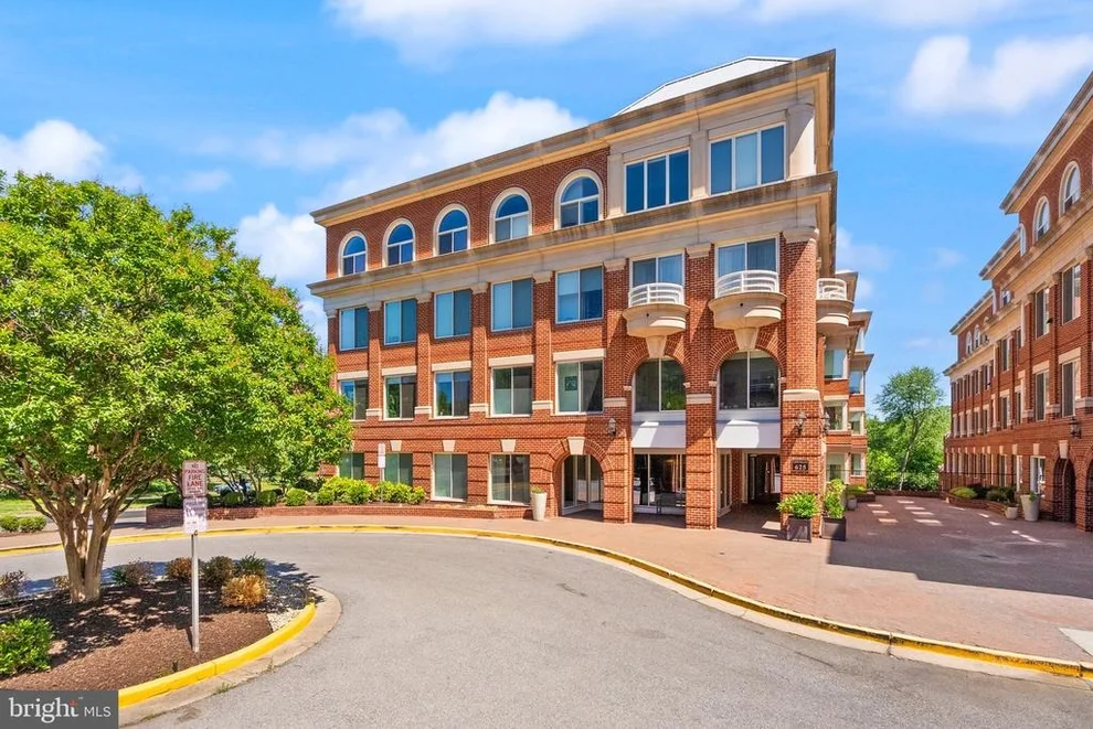 Unit for sale at 625 SLATERS LANE, ALEXANDRIA, VA 22314