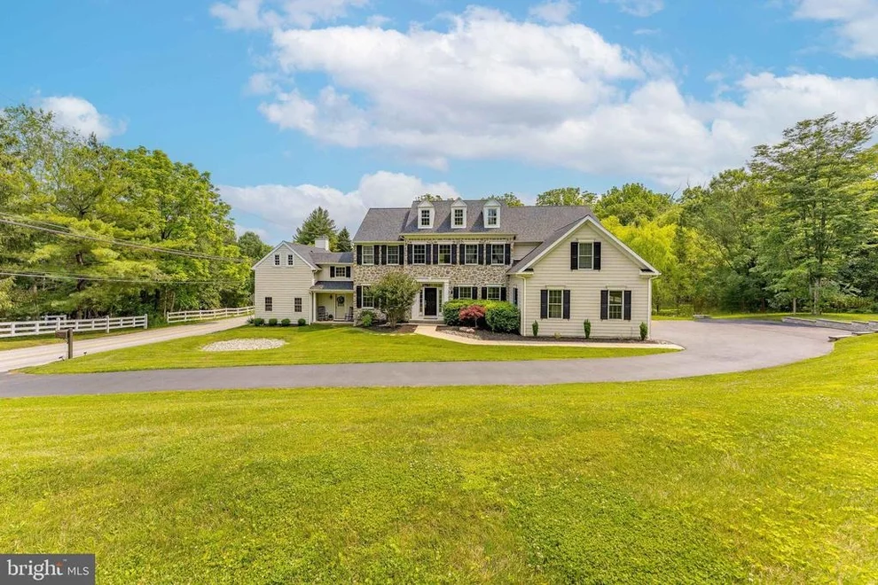 Unit for sale at 975 S WATERLOO ROAD, DEVON, PA 19333