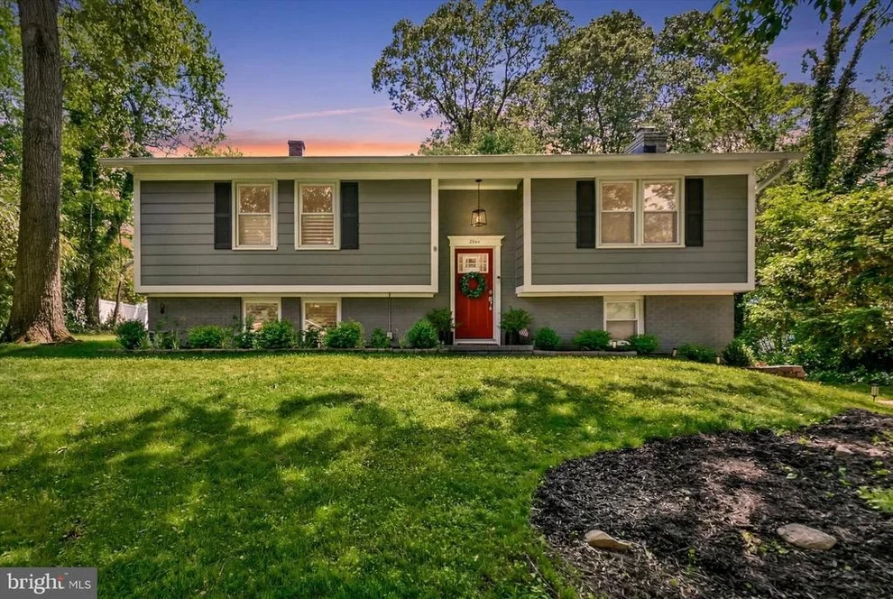 Unit for sale at 4 FAIRHAVEN COURT, SEVERNA PARK, MD 21146