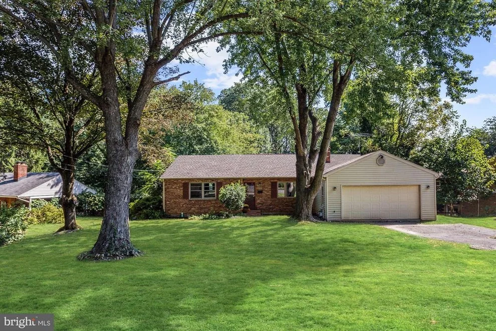 Unit for sale at 2053 ROCKINGHAM STREET, MCLEAN, VA 22101