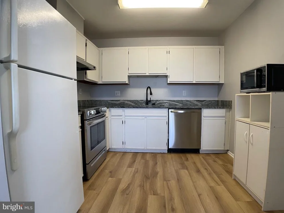 Unit for sale at 1401 KEY PARKWAY, FREDERICK, MD 21702