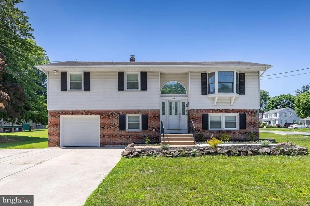 Unit for sale at 773 W JERSEY AVENUE, WOODBURY HEIGHTS, NJ 08097