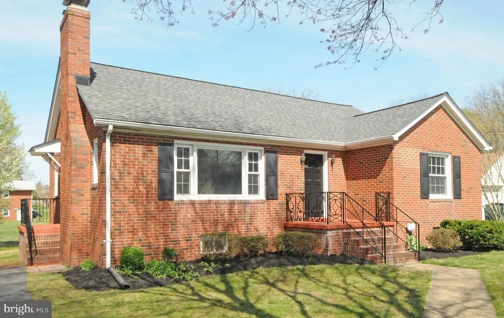 Unit for sale at 8904 CHERRY TREE LANE, MANASSAS, VA 20110